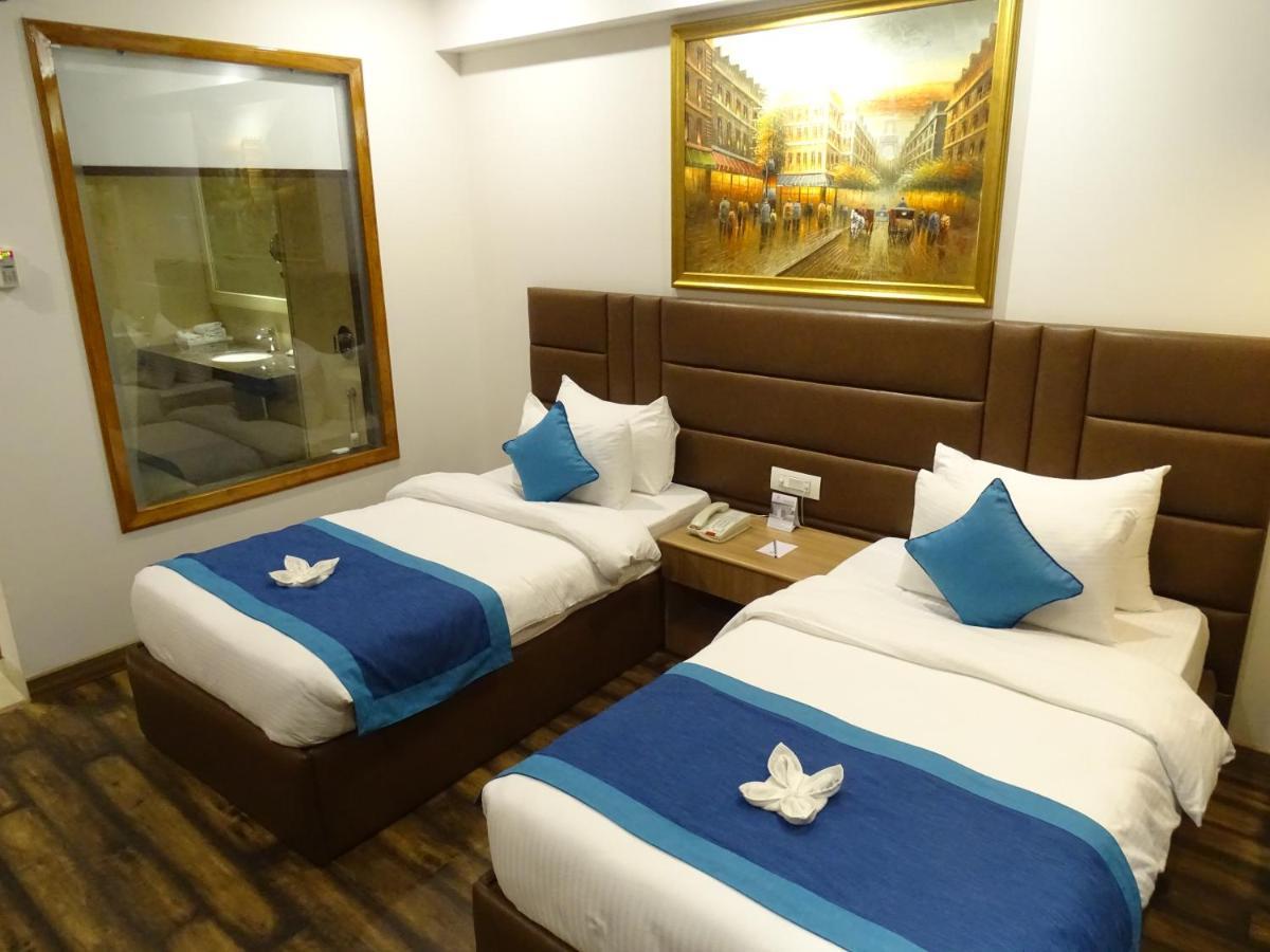 The Grand Arc Hotel & Convention Centre Shahjahanpur エクステリア 写真
