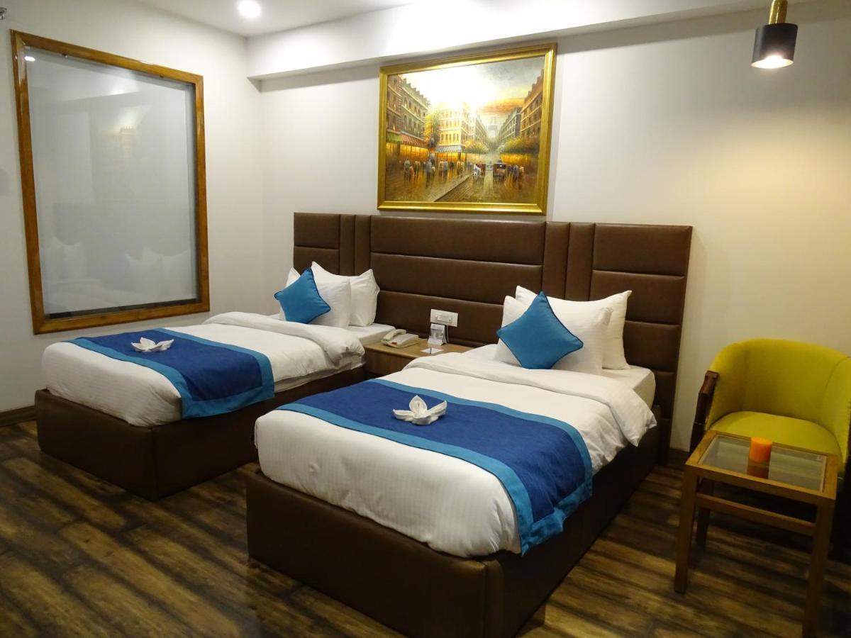 The Grand Arc Hotel & Convention Centre Shahjahanpur エクステリア 写真